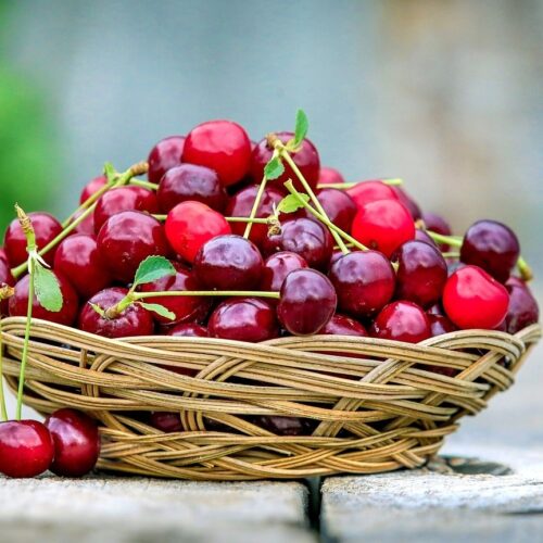 Fresh Cherries (1kg)
